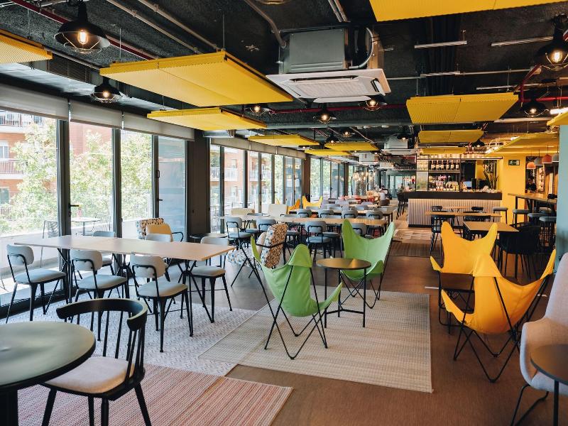 Moxy Barcelona image