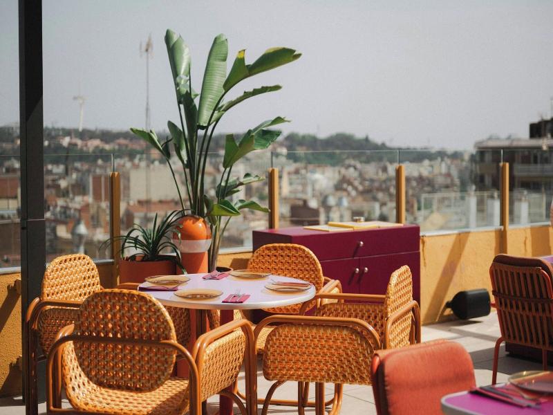 Moxy Barcelona image