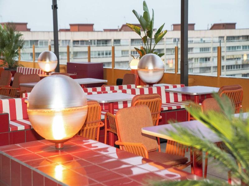 Moxy Barcelona image