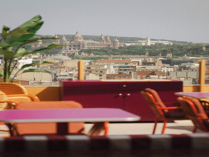 Moxy Barcelona image
