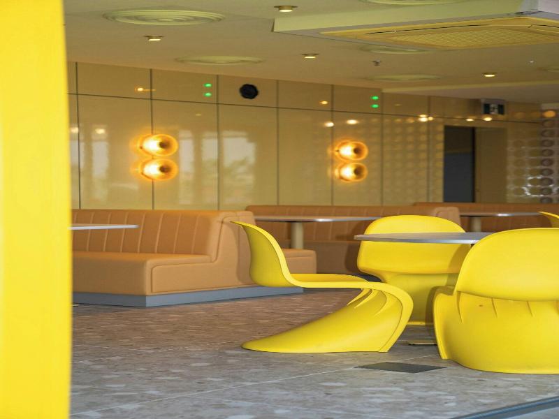 Moxy Barcelona image