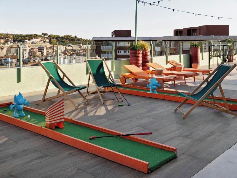 Moxy Barcelona image
