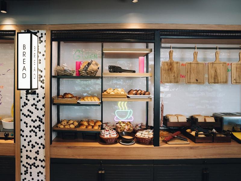 Moxy Barcelona image