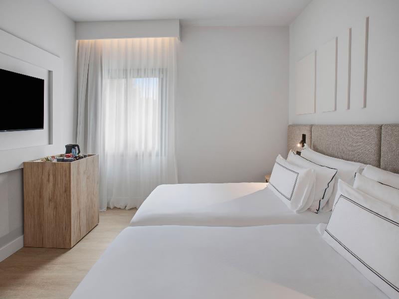 Melia Lloret de Mar image