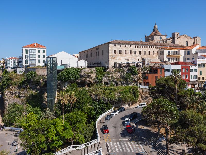 Senator Port Mahon — general view