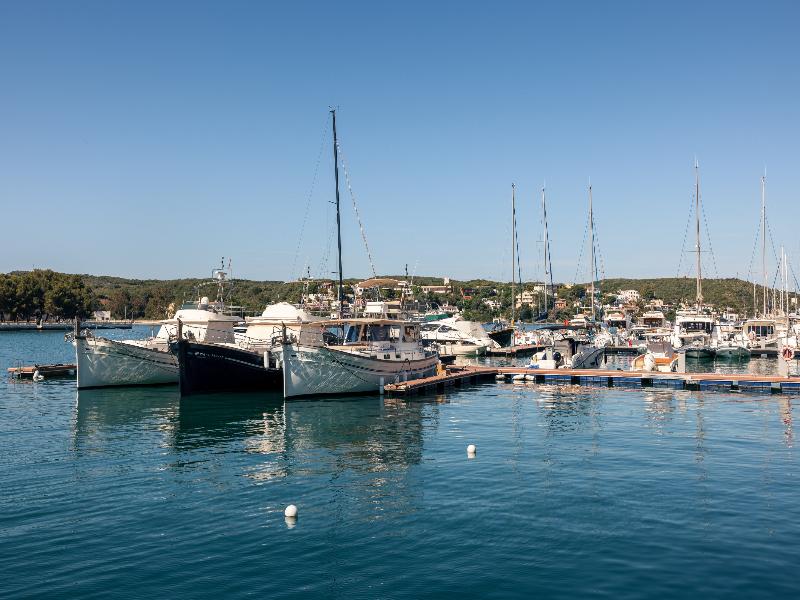 Senator Port Mahon — general view