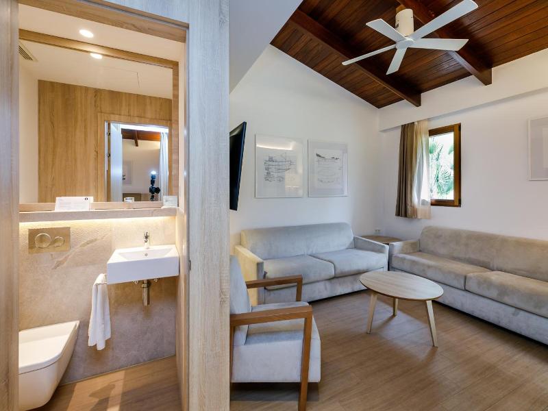 PortBlue Club Pollentia Resort & Spa image