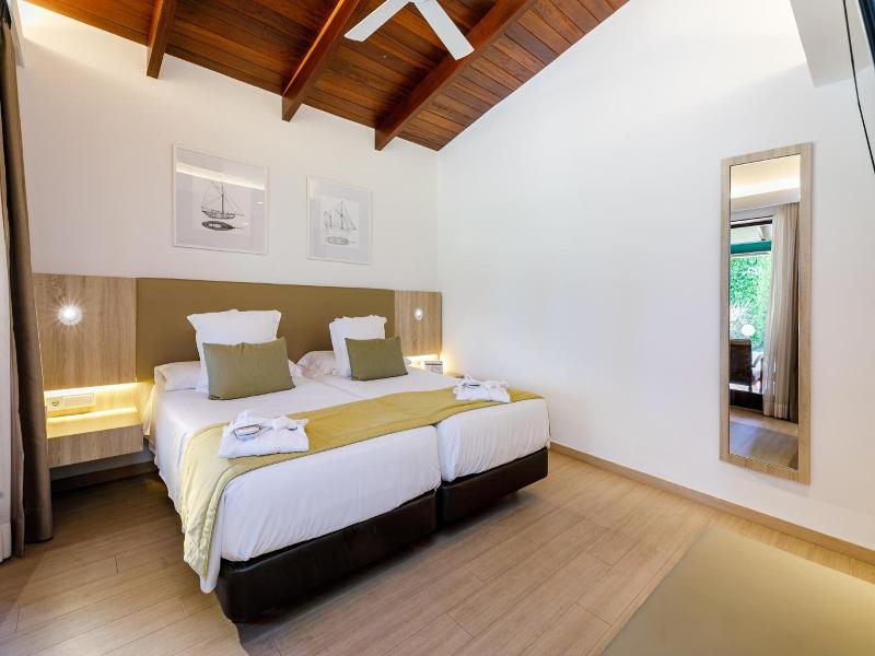 PortBlue Club Pollentia Resort & Spa image