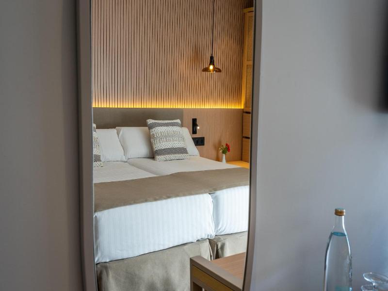 PortBlue Club Pollentia Resort & Spa image