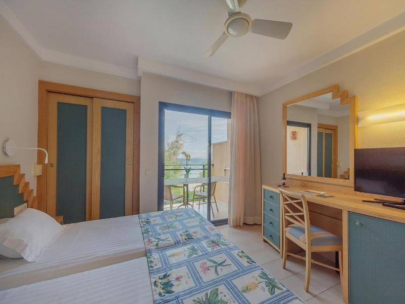 PortBlue Club Pollentia Resort & Spa image