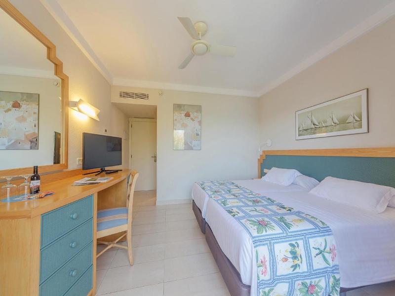 PortBlue Club Pollentia Resort & Spa image