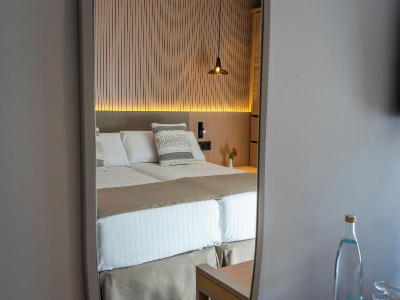 PortBlue Club Pollentia Resort & Spa image