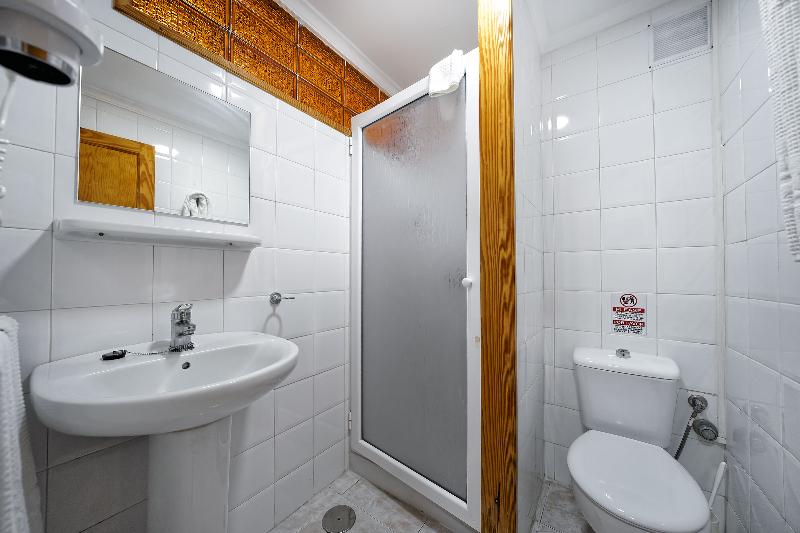 Apartamentos Strelitzias image