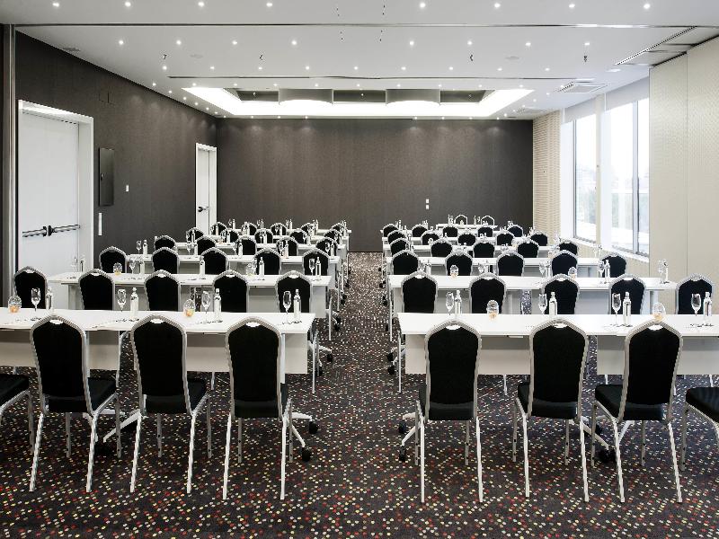 Barcelo Sants image