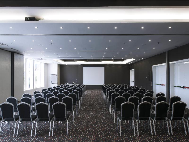 Barcelo Sants image