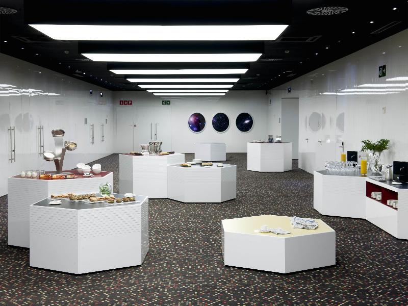 Barcelo Sants image
