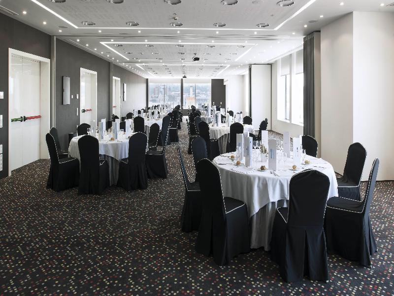 Barcelo Sants image
