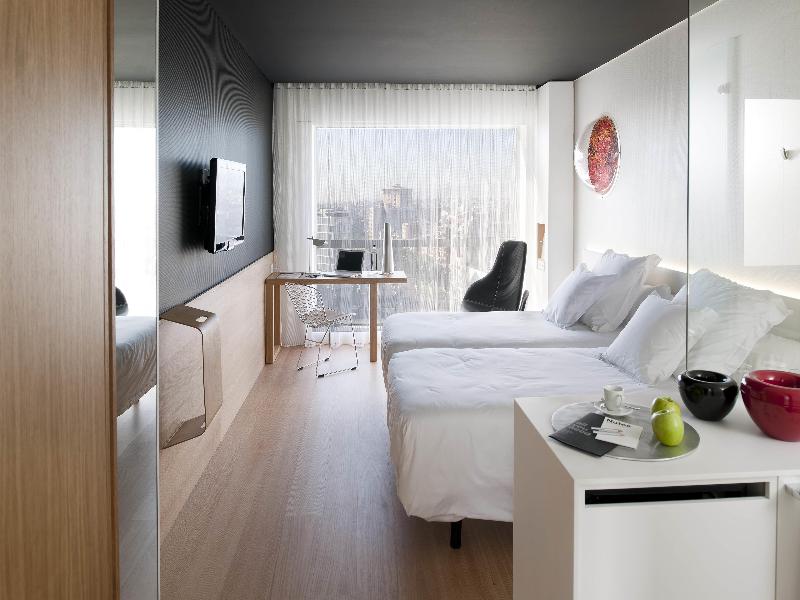 Barcelo Sants image