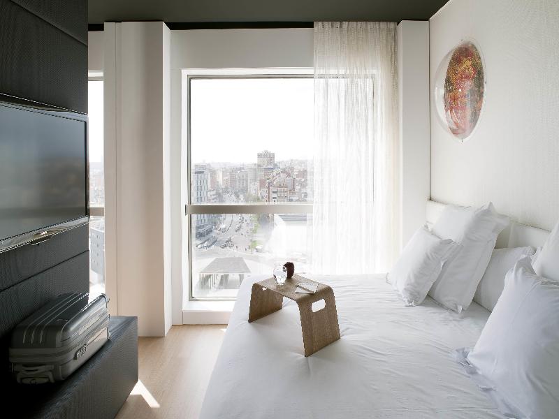 Barcelo Sants image