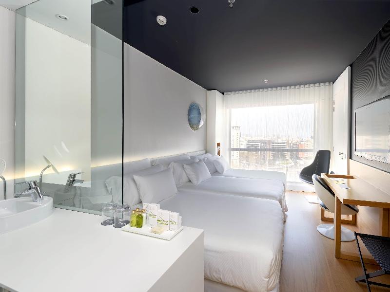 Barcelo Sants image