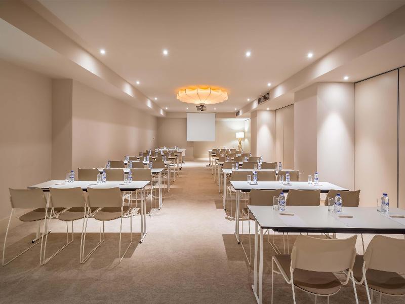 Barcelo Bilbao Nervion image