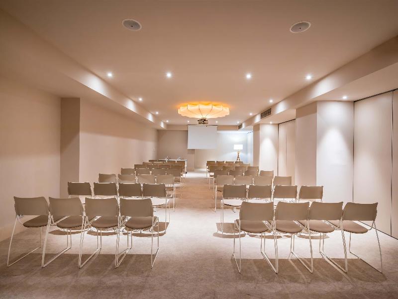 Barcelo Bilbao Nervion image