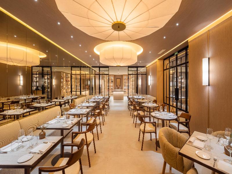 Barcelo Bilbao Nervion image