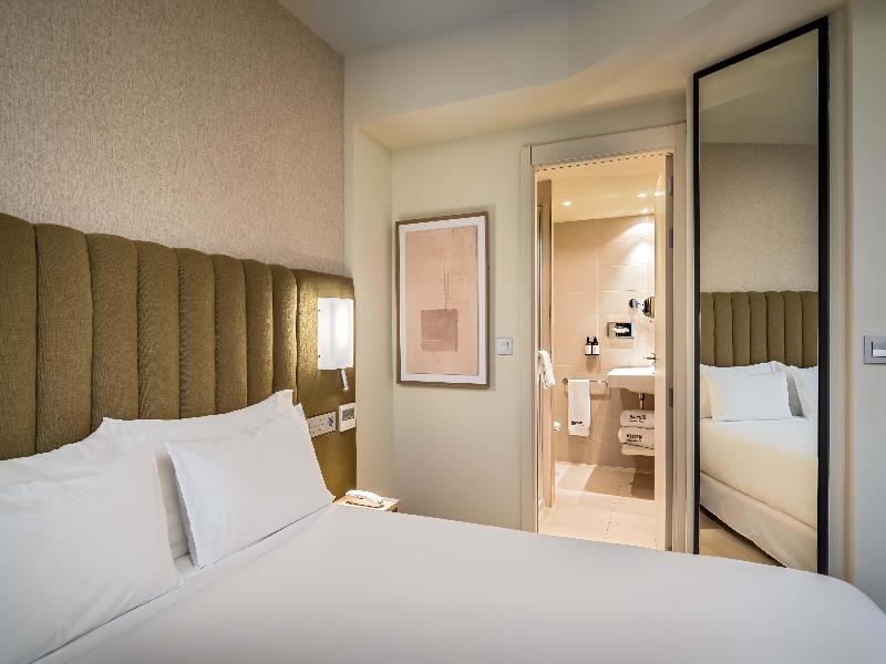 Barcelo Bilbao Nervion image