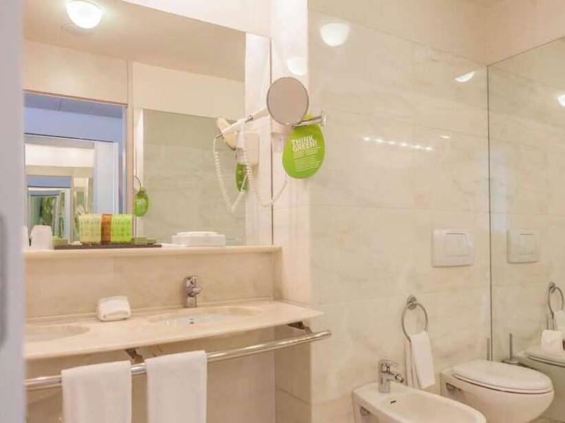 VidaMar Resorts Madeira image