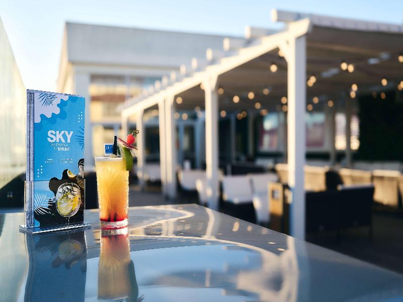 Tryp Lisboa Caparica Mar Hotel image