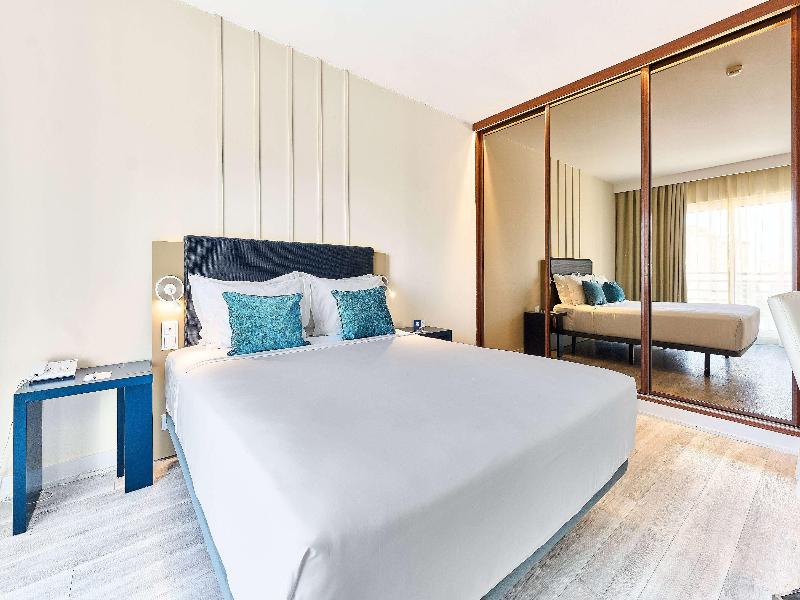 Tryp Lisboa Caparica Mar Hotel image