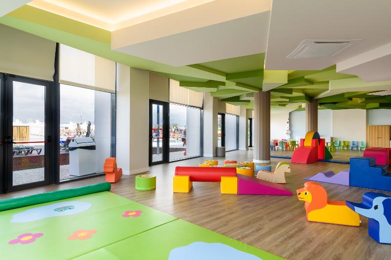 Jupiter Albufeira Hotel – Family & Fun image