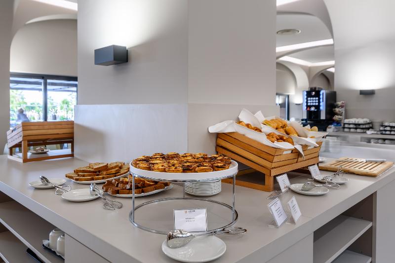 Jupiter Albufeira Hotel – Family & Fun image