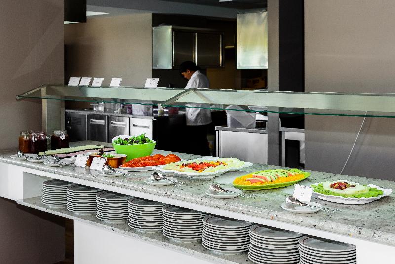 Jupiter Albufeira Hotel – Family & Fun image