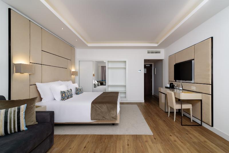 Jupiter Albufeira Hotel – Family & Fun image