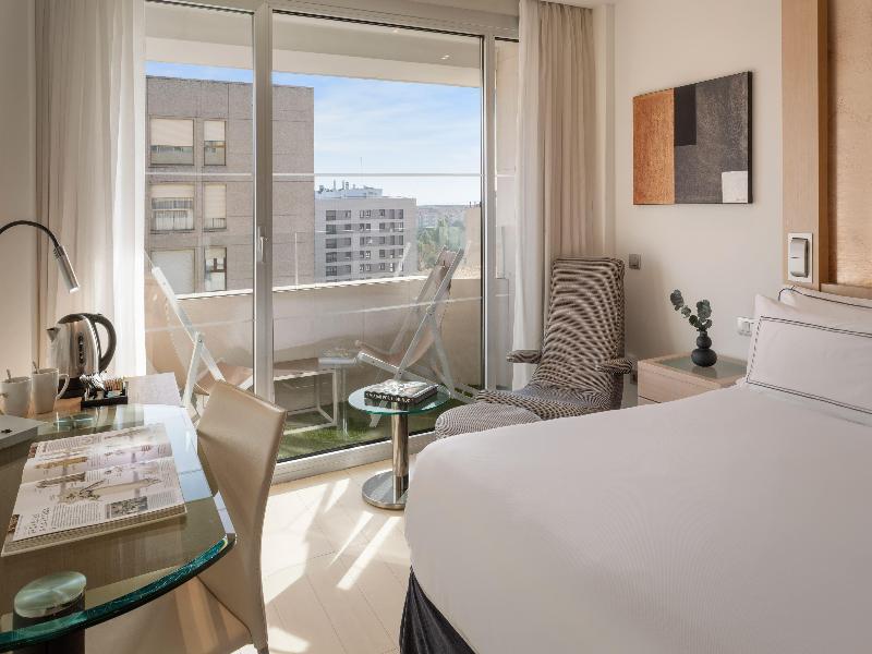 Melia Sevilla image
