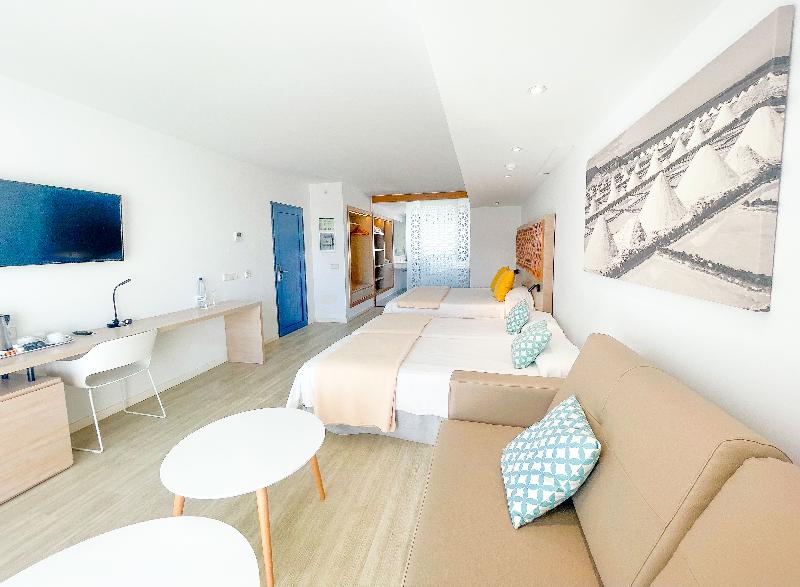 Oasis Lanz Beach Mate image