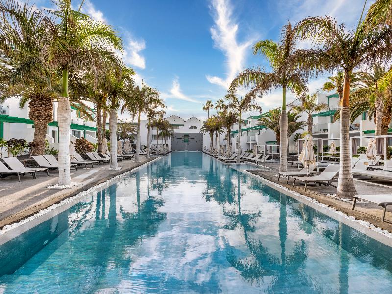 Barcelo Teguise Beach