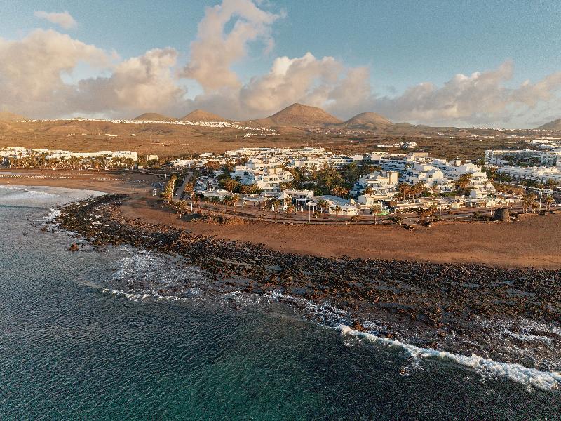 Seaside Los Jameos image
