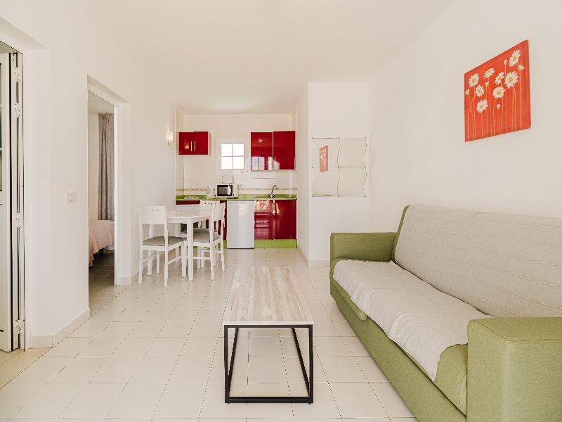 Apartamentos Corona Mar - Select Adults (+16) image