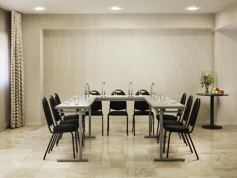 iStay by NH Ciudad de Valencia Hotel image