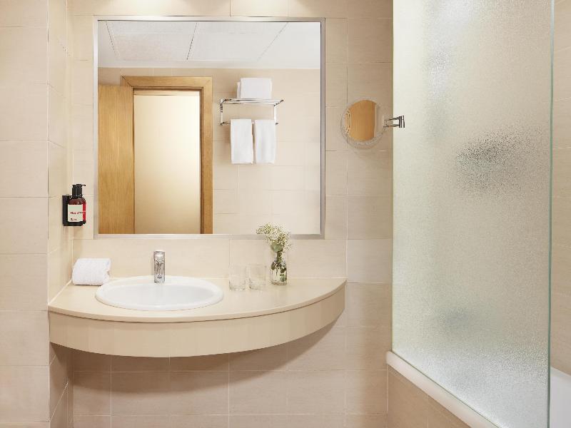 iStay by NH Ciudad de Valencia Hotel image