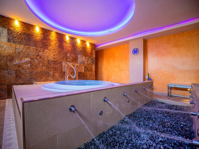 Hotel Servigroup Galúa image