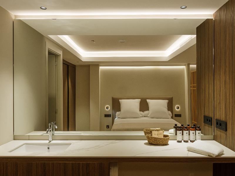 Aparthotel Mariano Cubi image