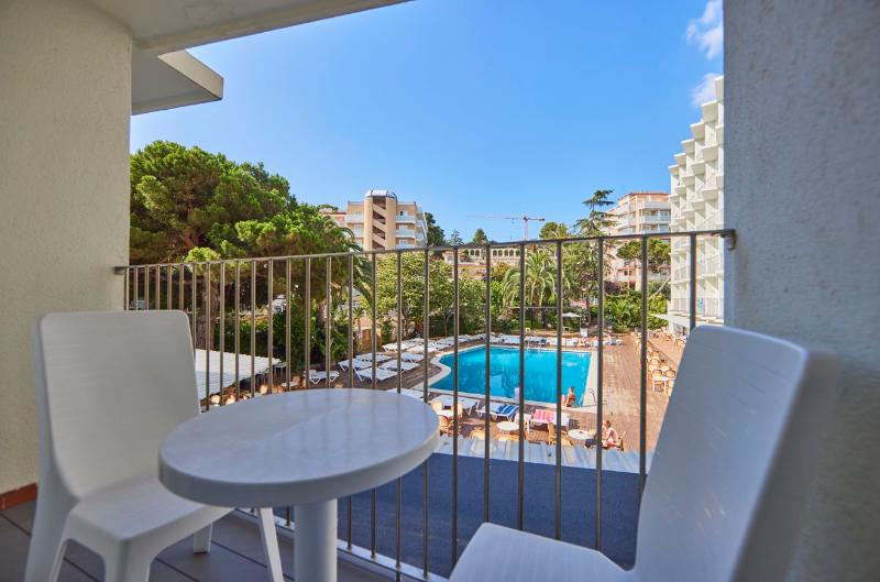 Don Juan Resort Affiliated by FERGUS image