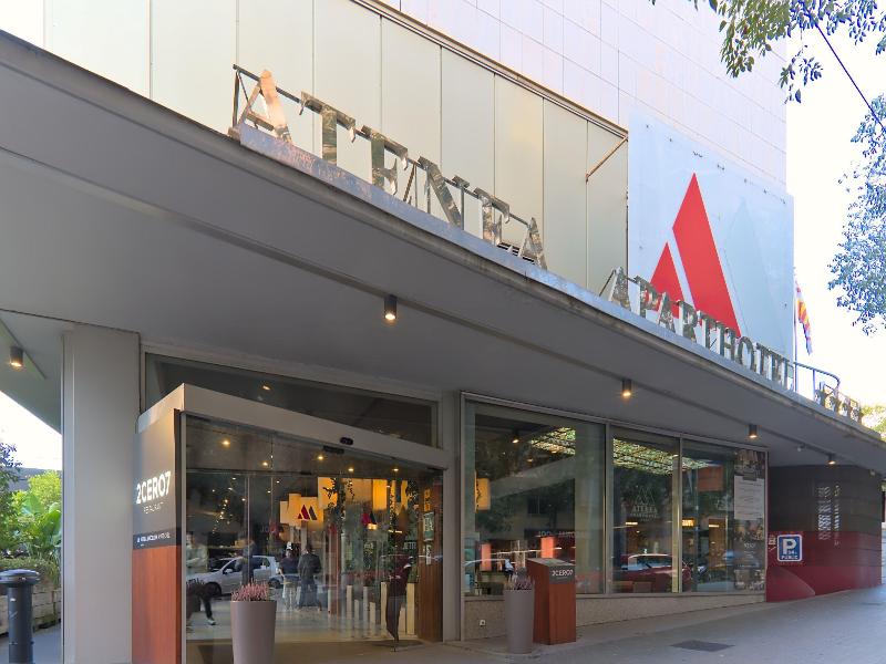 Atenea Barcelona Aparthotel image