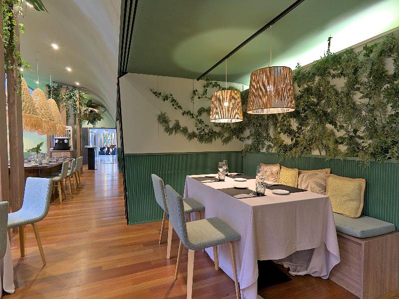 Atenea Barcelona Aparthotel image