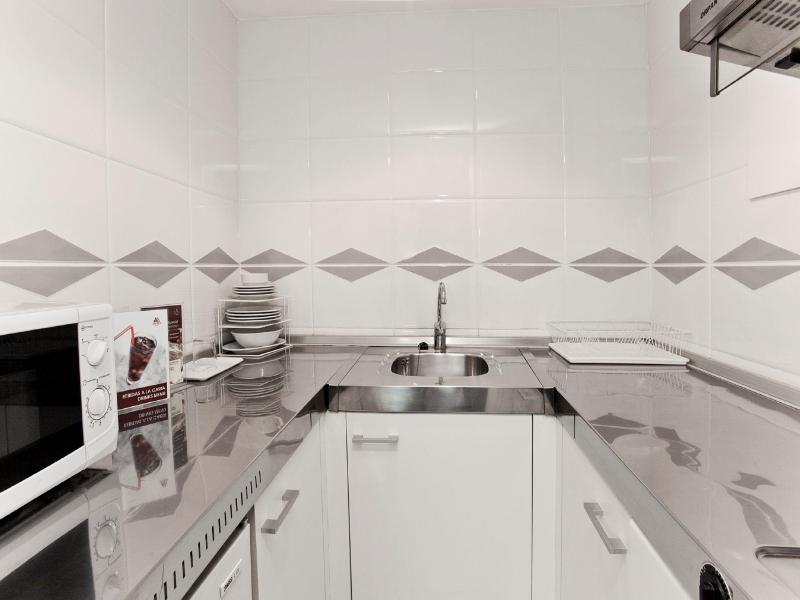 Atenea Barcelona Aparthotel image