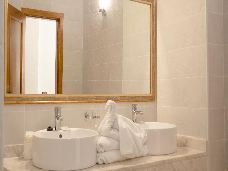 Las Piramides Resort image