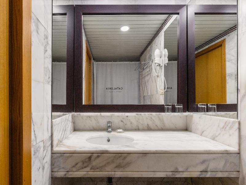 Catalonia Las Vegas - Adults Only image